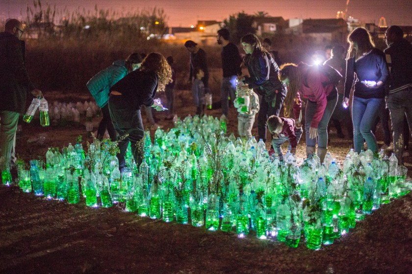 Sensemurs_Installation by Luzinterruptus_3_cred.Juanmi Ponce